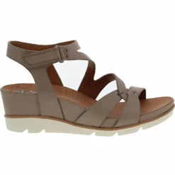 BareTraps Shoes BareTraps Laurie Wedge Womens Sandals