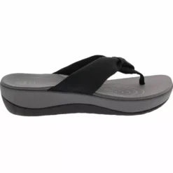 Clarks Shoes Clarks Arla Glison Flip Flops - Womens